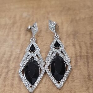Elegant rhinestone earrings